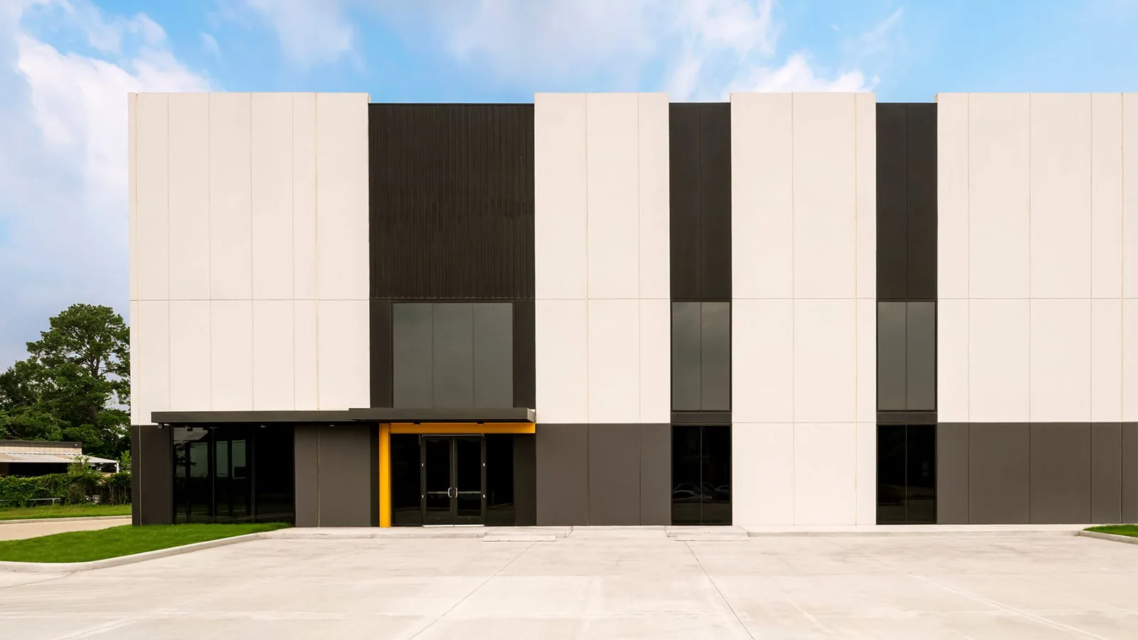 Data Center Roofing in Jurupa Valley, CA - Control the opening above the actual equipment layout