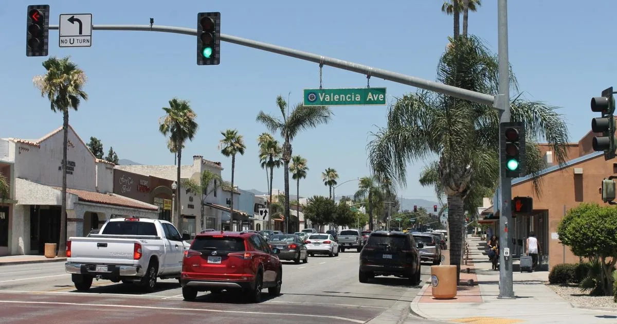 Commercial Roofing in Mira Loma, CA - Tie the proposal to freight access and roof quantities